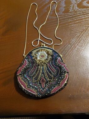 Vintage 1980  Beaded Floral Evening Crossbody Bag in Black, Gold & Pink.